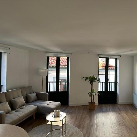 Apartamentos Urbanin II Plaza De San Pedro Cudillero Exteriör bild
